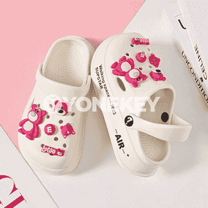 Gyzjagazlar üçin öňi ýapyk şypbyk