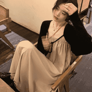 Zenlar üçin köýnekler.