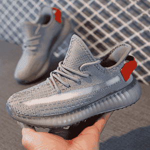 Oglanjyklar üçin niýetlenen krasowka