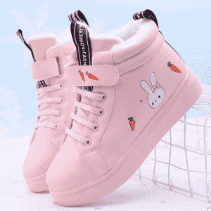 Gyz çagajyklar üçin niýetlenen ädik 