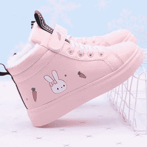 Gyz çagajyklar üçin niýetlenen ädik 