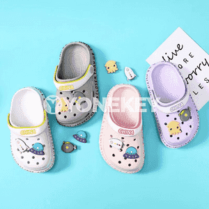 Oglanlaryň yzy açyk şypbyklary