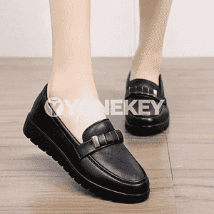 Zenanlar üçin niýetlenen makasina 