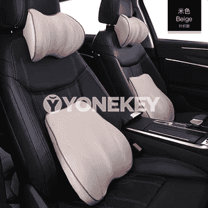 Awtoulag oturgyjy üçin niýetlenen ýumşak ýassyklar.