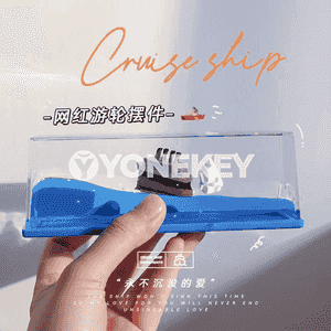 Dürli görnüşdäki sowgatlyk suwinirler 