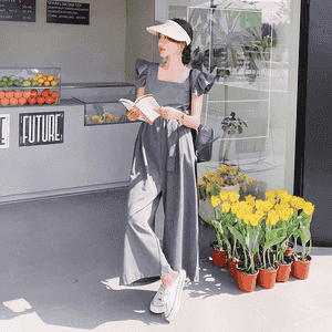 Zenanlar üçin niýetlenen kombinezon 