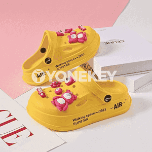 Gyzjagazlar üçin öňi ýapyk şypbyk