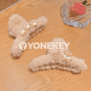 Gyzlar üçin saç gysgyçlary