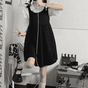 Zenanlar üçin köýnekler.