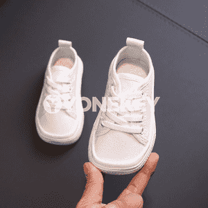 Oglanjyklar üçin kanwa aýakgaplar