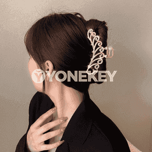 Gyzlar üçin saç aksesuarlary