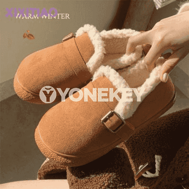  Gyzlar üçin birkenstock aýakgaplary.