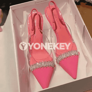 Zenanlar üçin ökjeli köwüş