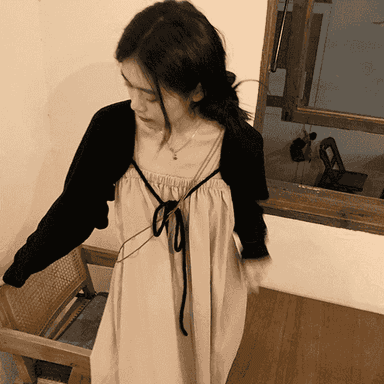 Zenlar üçin köýnekler.