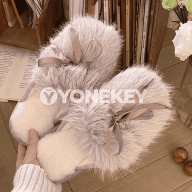 Zenanlar üçin ýyly mahmal şypbyklary