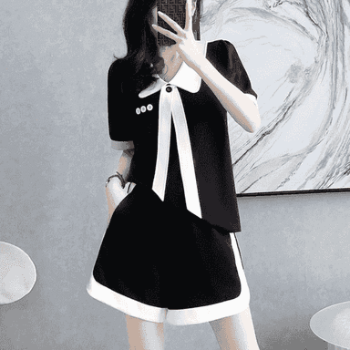 Gyzlar üçin niýetlenen komplekt kofta+şortik