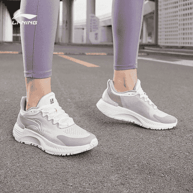 Zenanlar üçin niýetlenen krasowka.