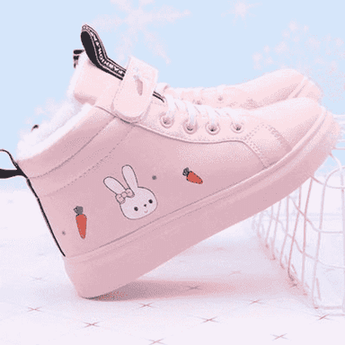 Gyz çagajyklar üçin niýetlenen ädik 