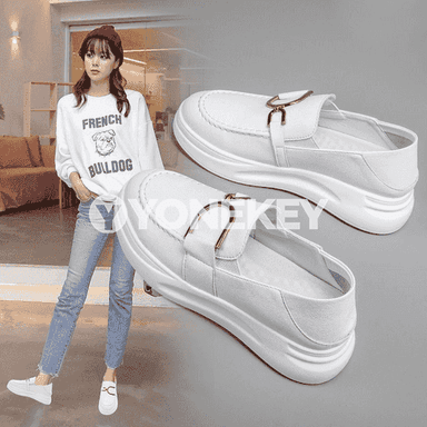 Gyzlar üçin niýetlenen makasina 