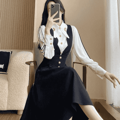 Gyzlar üçin niýetlenen komplekt sarafan+bluzka