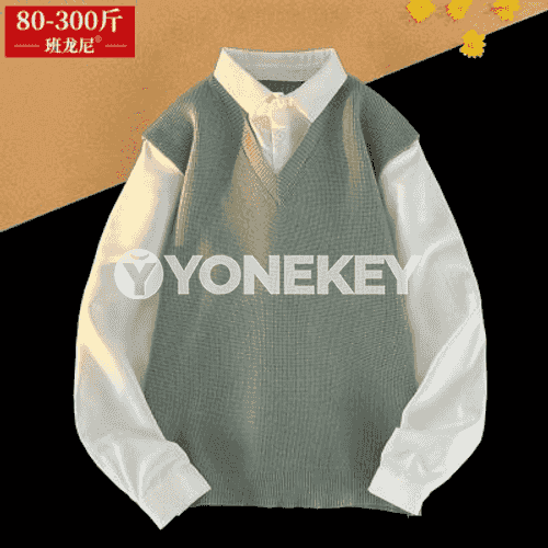 Erkekler üçin kollej stilindäki köýnekler