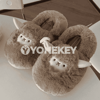 Gyşda ýakymly ýumşajyk öý aýakgaplary.