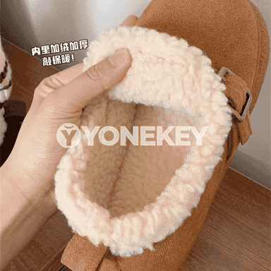  Gyzlar üçin birkenstock aýakgaplary.