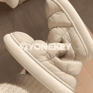 Gyzlar üçin gyş aýakgaplar.