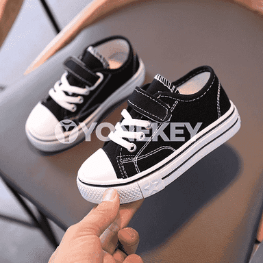 Oglanjyklar üçin kanwa aýakgaplar