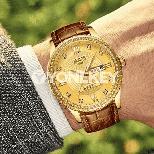 Erkekler üçin goşar sagat.