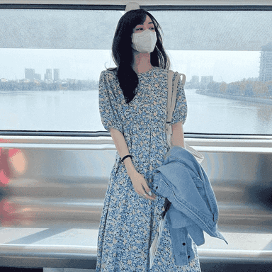 Täze dizaýnda zenanlar üçin ajaýyp tomus köýnek.