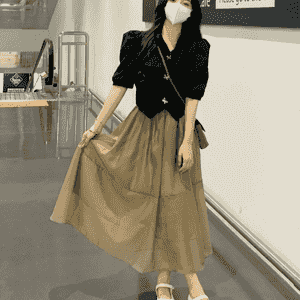 Gyzlar üçin niýetlenen kofta+ýubka