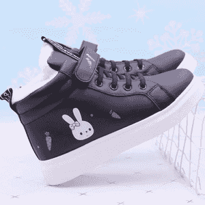 Gyz çagajyklar üçin niýetlenen ädik 